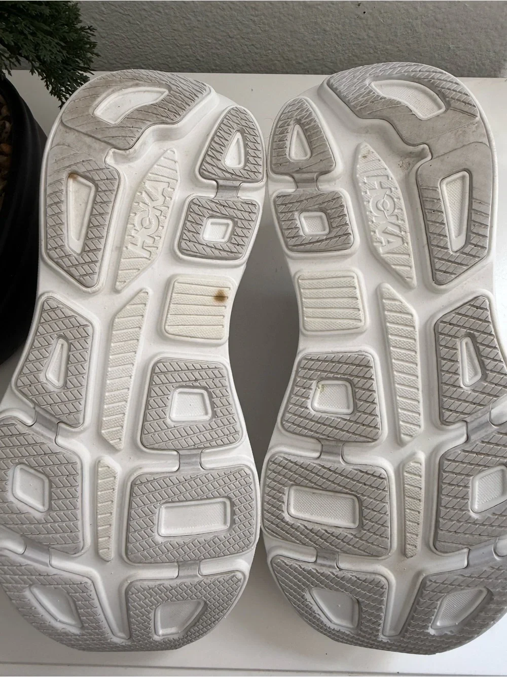 Hoka Bondi 9 Women size 10  White Running Shoes with Blue-to-Purple Accent